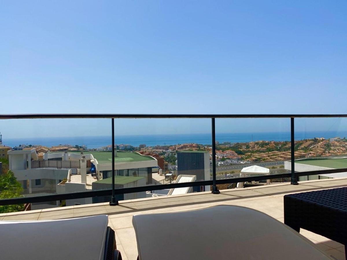 Ct 167 - Hollywood Hills En Riviera Del Sol Apartment Sitio de Calahonda Exterior photo